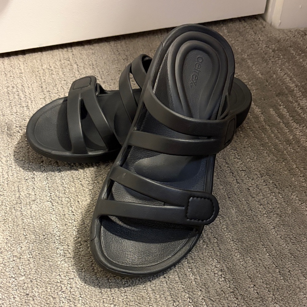 Aetrex Black Spoon Slide Sandals